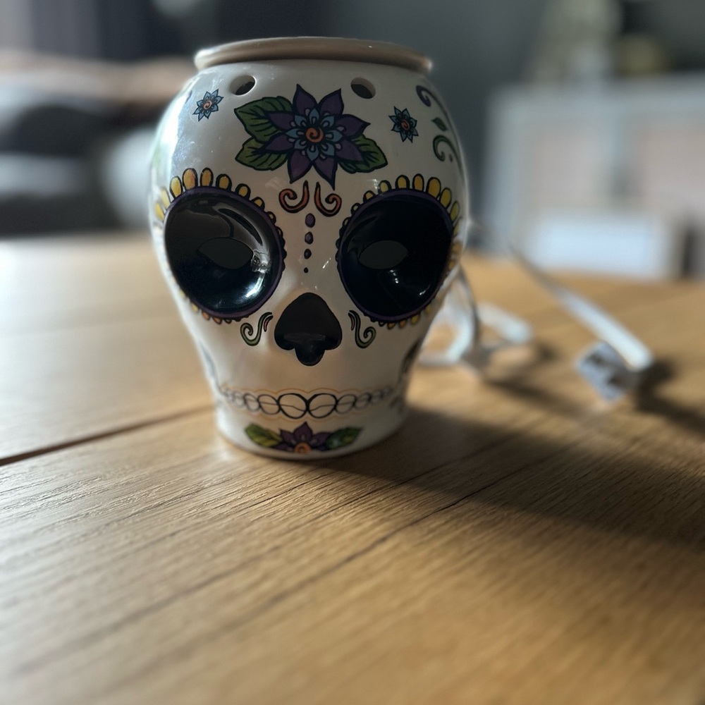 ScentSationals Day of the Dead (Dia de Los Muertos) Full-Size Wax Warmer